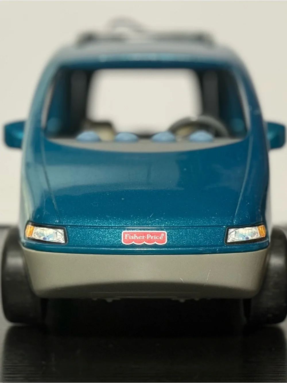 Vintage 1999 Fisher Price Loving Family Talk N Travel Mini Van (Works!)